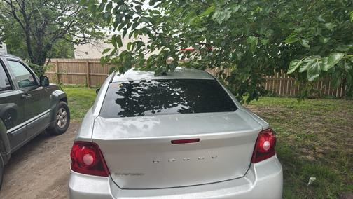 2012 Dodge Avenger SE
