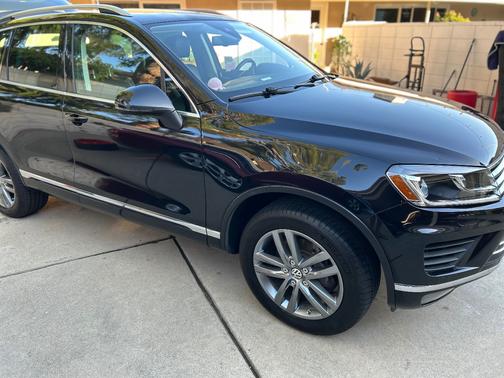 2016 Volkswagen Touareg TDI Executive