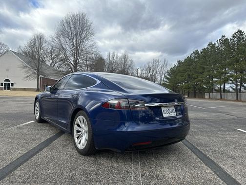 2019 Tesla Model S Standard Range