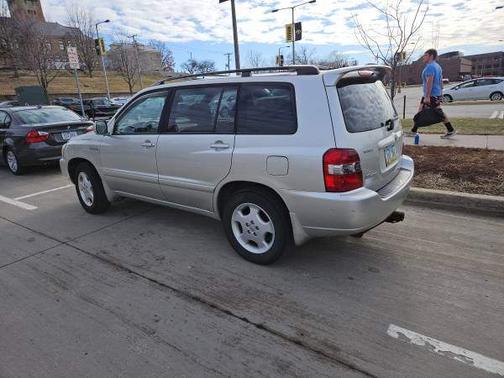 2005 Toyota Highlander Limited