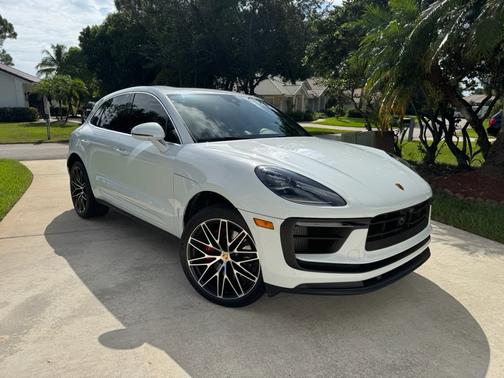 2024 Porsche Macan S