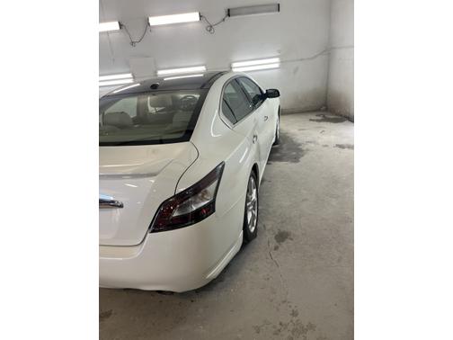 2014 Nissan Maxima SV