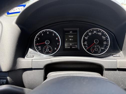2017 Volkswagen Tiguan Limited 2.0T