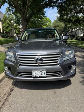 2013 Lexus LX 570 Base