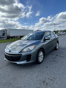 Gray 2013 Mazda Mazda3 i Touring