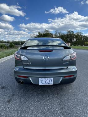 Gray 2013 Mazda Mazda3 i Touring