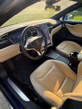 2016 Tesla Model S 75D