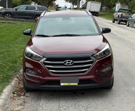 2016 Hyundai TUCSON SE