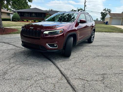 Red 2020 Jeep Cherokee Limited