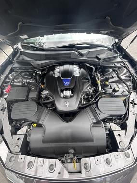 2014 Maserati Ghibli S Q4