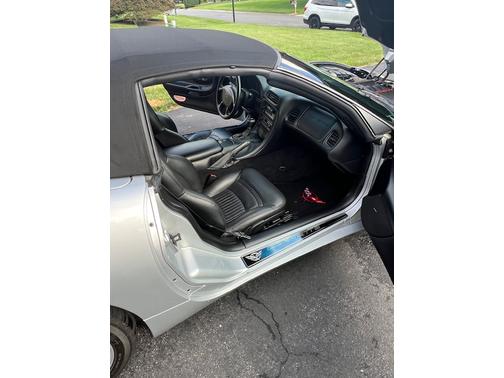 1999 Chevrolet Corvette Base