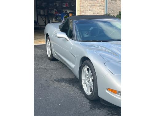 1999 Chevrolet Corvette Base