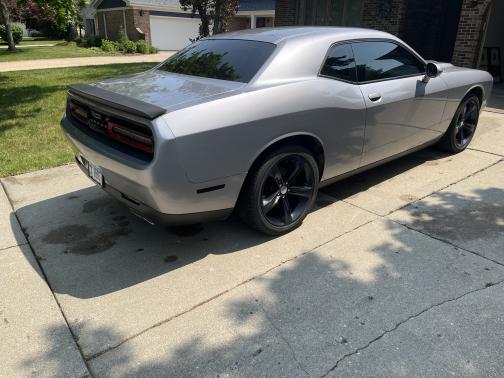 2016 Dodge Challenger SXT
