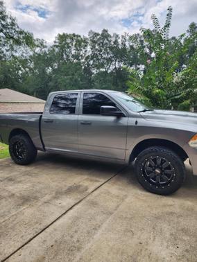 2012 RAM 1500 ST