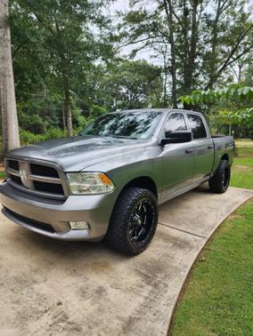 2012 RAM 1500 ST