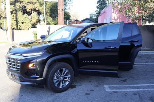 2026 Chevrolet Equinox FWD LT