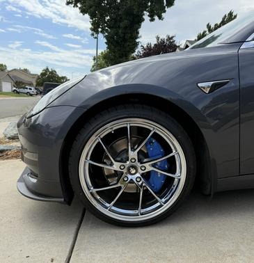 Gray 2018 Tesla Model 3 Long Range