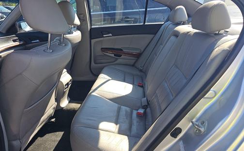 Silver 2012 Honda Accord EX-L