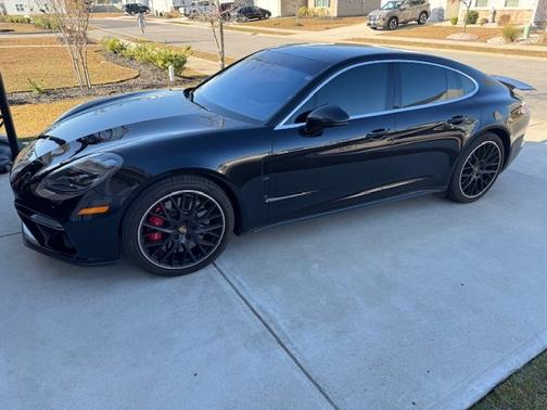 2017 Porsche Panamera Panamera Turbo