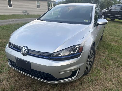 2016 Volkswagen e-Golf SEL Premium