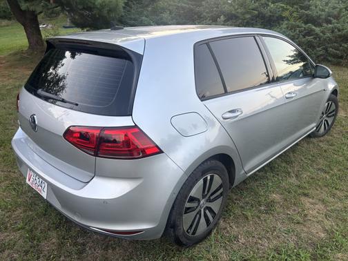 2016 Volkswagen e-Golf SEL Premium
