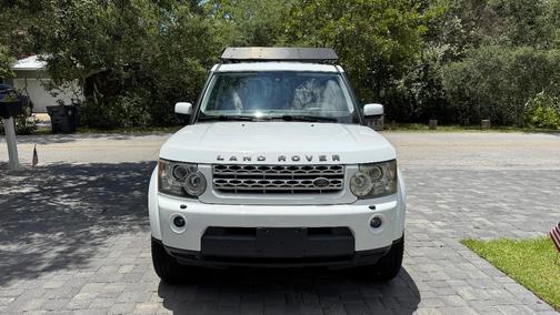 White 2013 Land Rover LR4 HSE