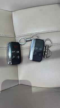White 2013 Land Rover LR4 HSE