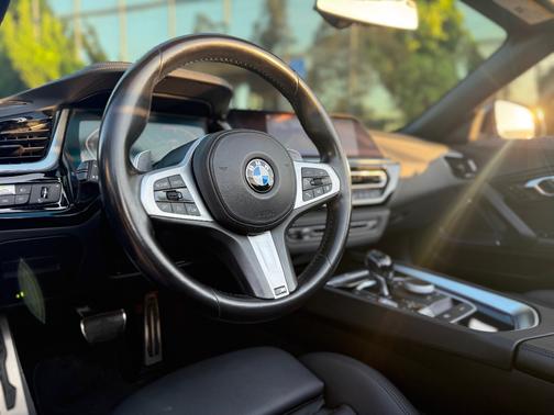 Blue 2022 BMW Z4 sDrive30i
