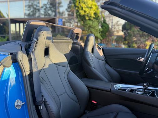 Blue 2022 BMW Z4 sDrive30i
