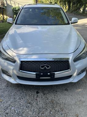 2014 INFINITI Q50 Premium