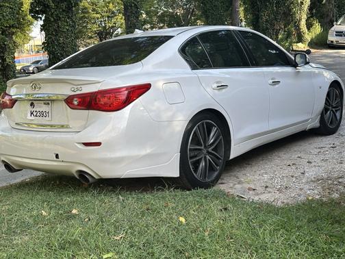 2014 INFINITI Q50 Premium
