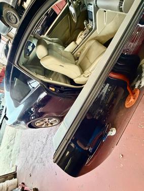 Black 2004 INFINITI G35 Base