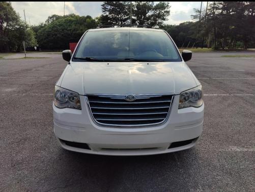 White 2010 Chrysler Town & Country LX