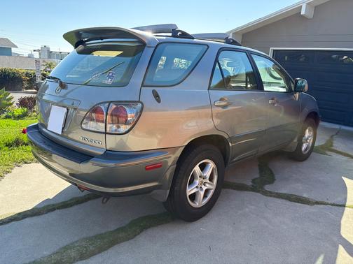 2001 Lexus RX 300 Base