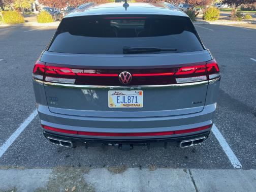 2024 Volkswagen Atlas Cross Sport 2.0T SEL Premium R-Line 4MOTION