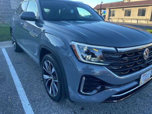 2024 Volkswagen Atlas Cross Sport 2.0T SEL Premium R-Line 4MOTION