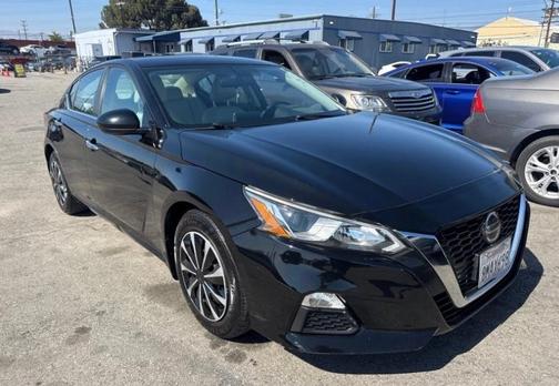 Black 2020 Nissan Altima 2.5 S