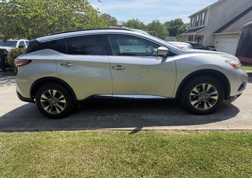 Silver 2017 Nissan Murano SV