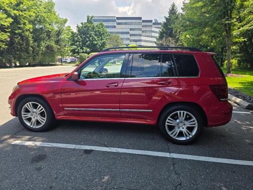 Red 2014 Mercedes-Benz GLK-Class GLK 350