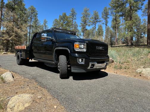 Black 2019 GMC Sierra 3500 Denali