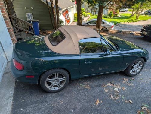 2001 Mazda MX-5 Miata SE