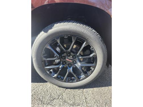 Brown 2022 GMC Yukon XL SLT