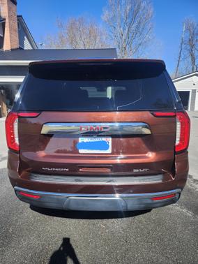Brown 2022 GMC Yukon XL SLT