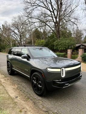 2023 Rivian R1S Adventure Dual-Motor Large Package