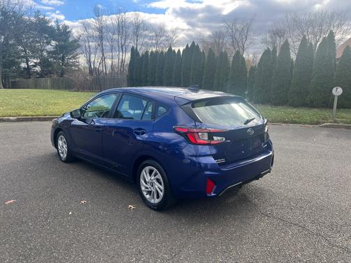 2024 Subaru Impreza Base