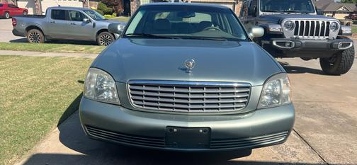 2005 Cadillac DeVille Base