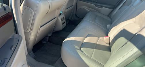 2005 Cadillac DeVille Base