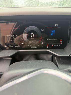 White 2024 GMC Acadia Elevation