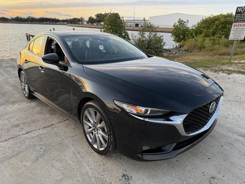 2023 Mazda Mazda3 2.5 S Preferred