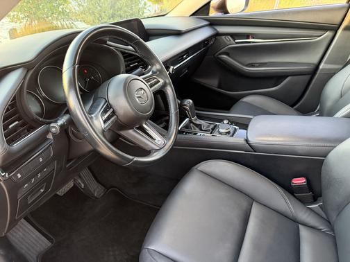 2023 Mazda Mazda3 2.5 S Preferred